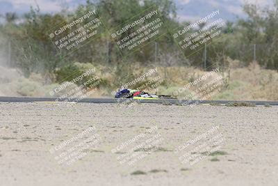 media/Oct-05-2025-CVMA (Sun) [[beeef4f201]]/Race 2-Supersport Middleweight/